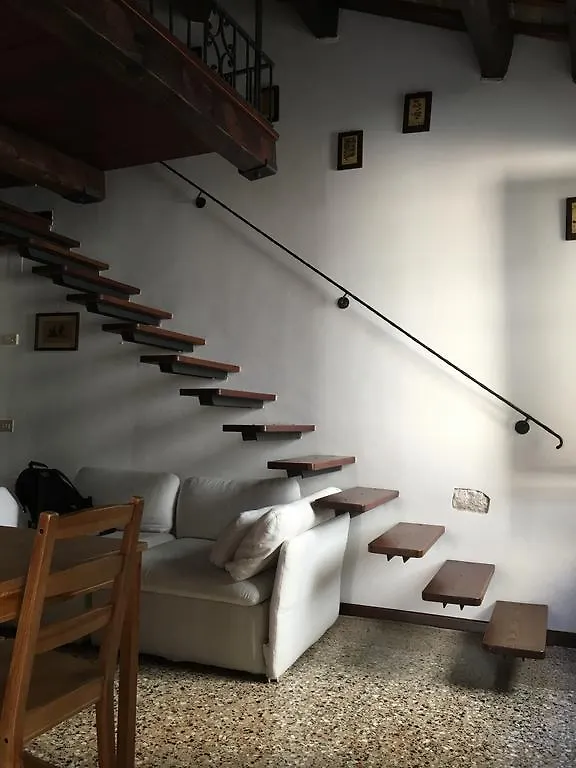 Hesperia Apartment 트레비소