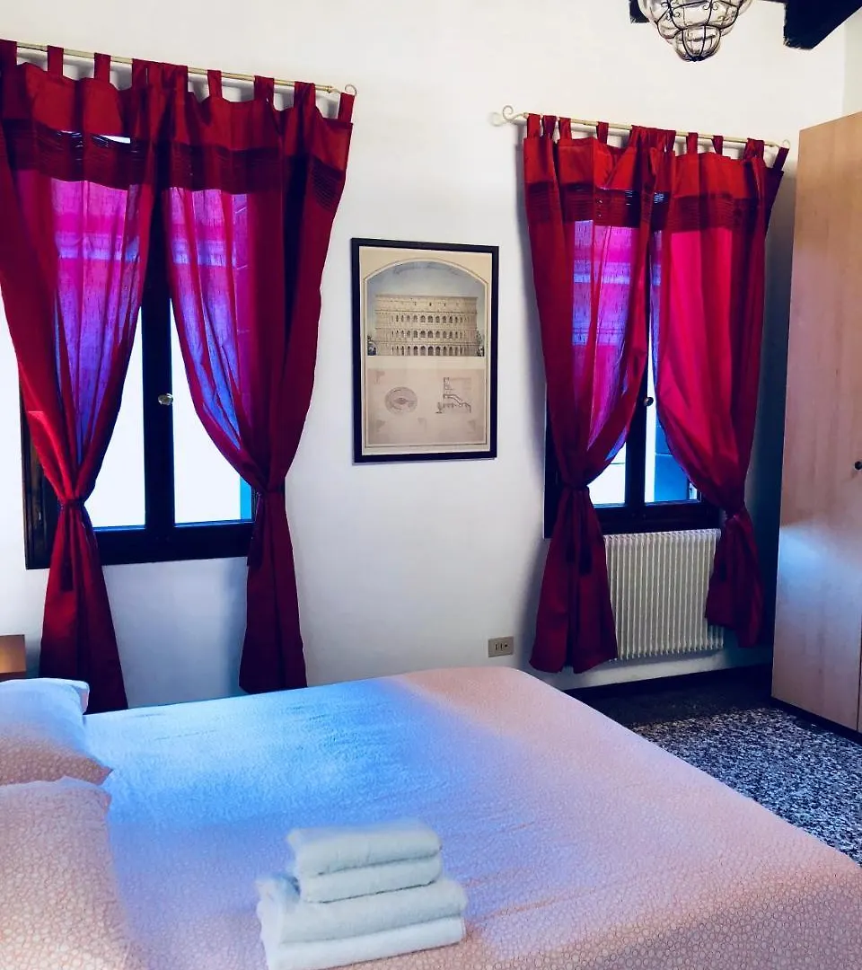 Hesperia Apartment 트레비소